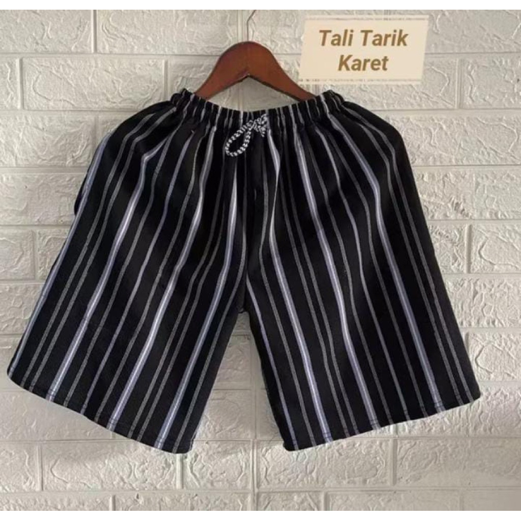 Celana pendek wanita.kulot pendek. hotpants.celpen wanita remaja dewasa.wafel pendek.