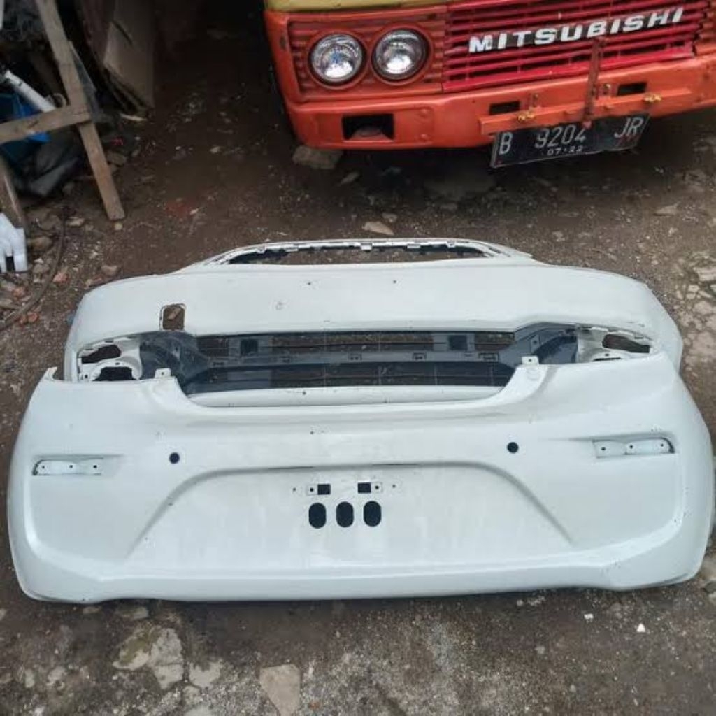 bumper bemper depan belakang Mitsubishi mirage 2017 2018 2019 original