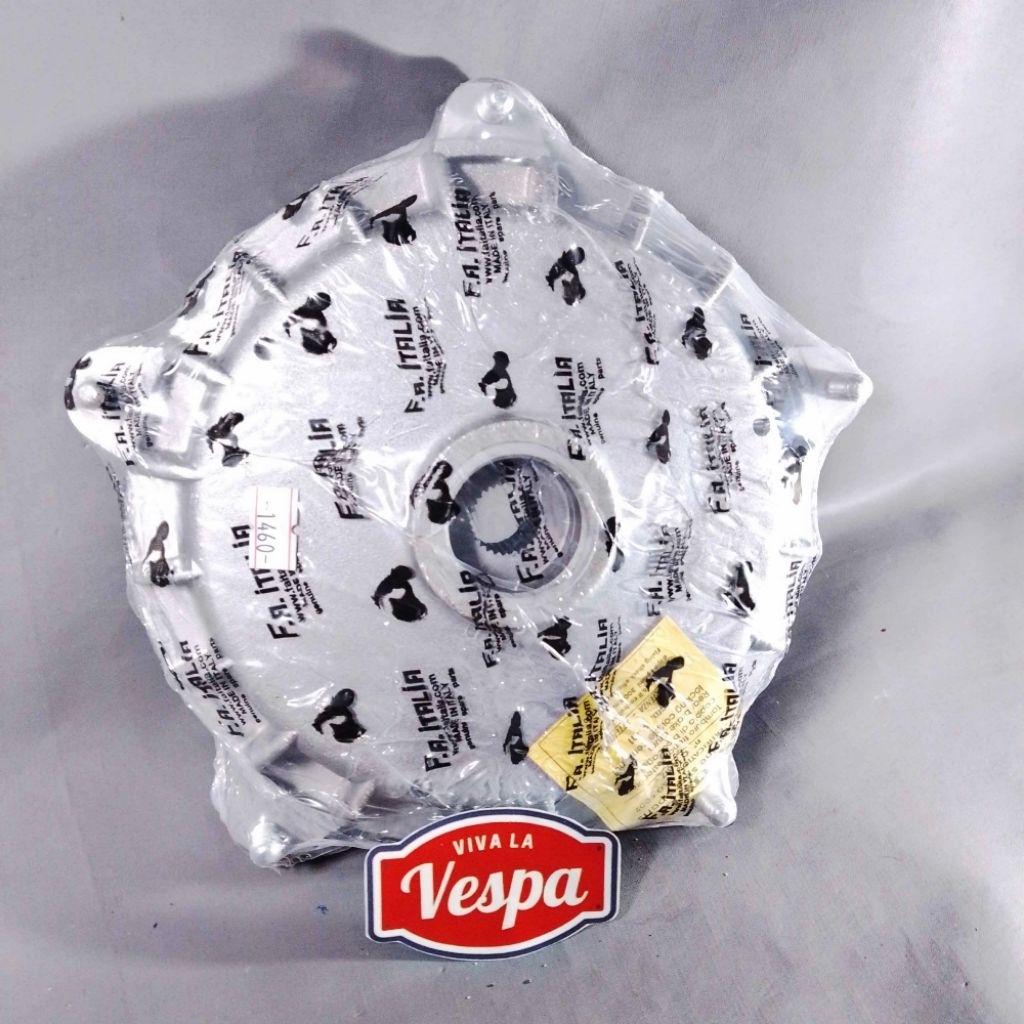 Tromol Belakang Ring 10 FA Italia Original Vespa Excel Exclusive Spartan New PX