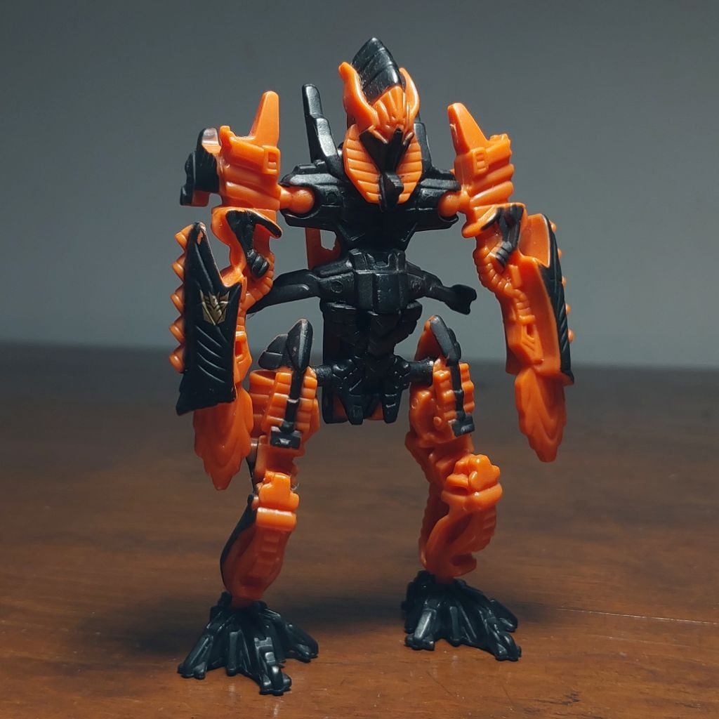 Transformers 2010 HftD the Fallen legends class