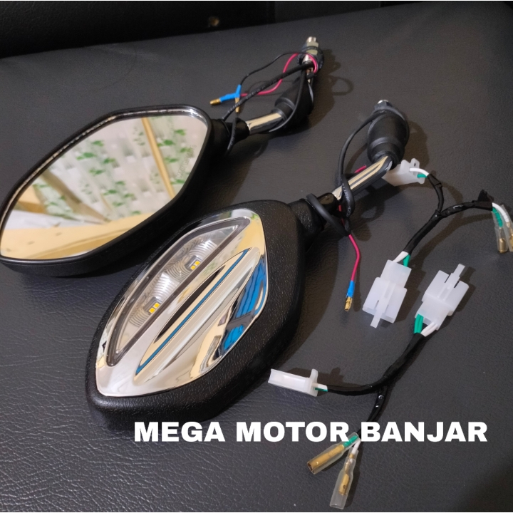 PROMO Spion Lampu Sein Plus Soket 1 Set Kiri kanan Spion Led Sein motor Honda Yamaha Universal Kaca 