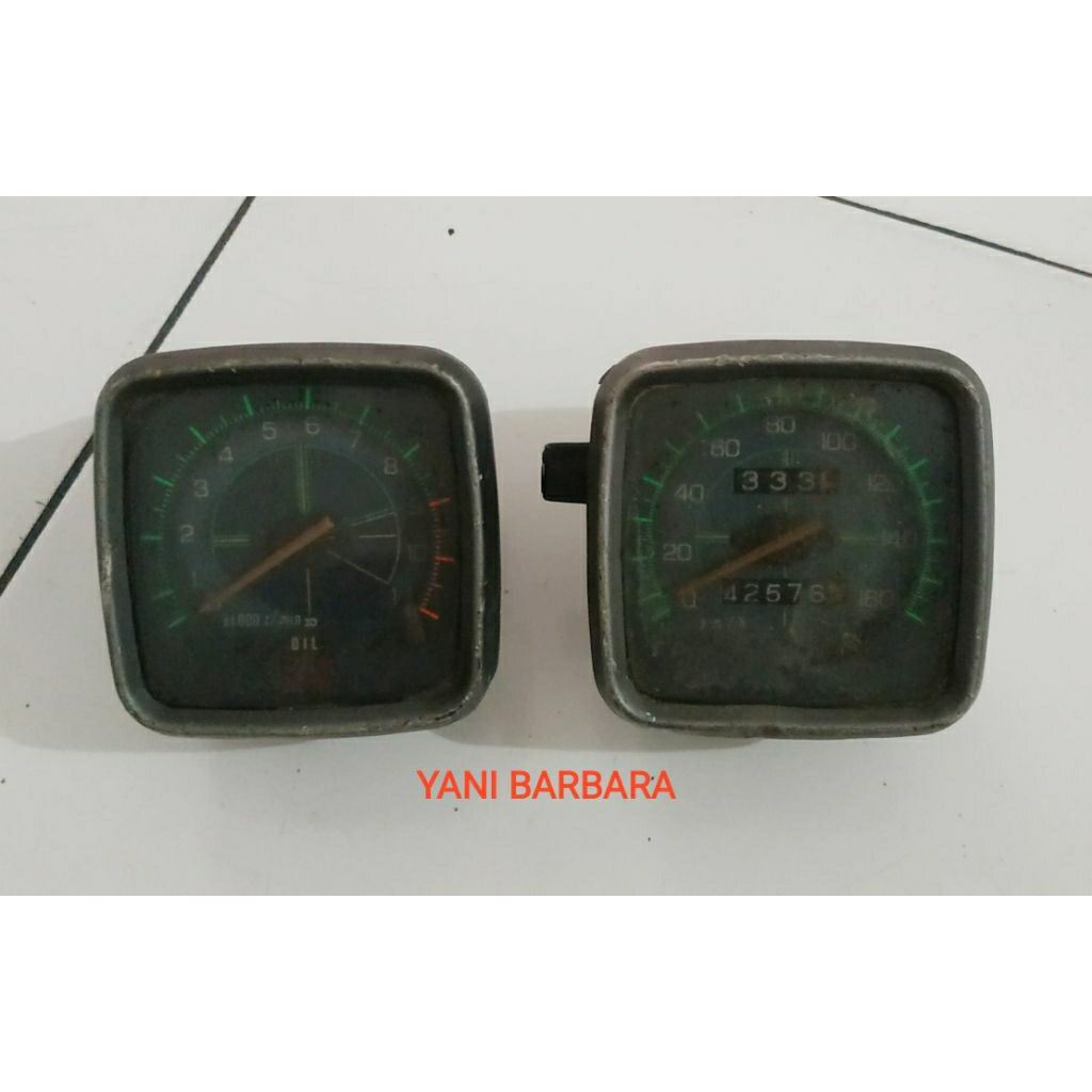 SPEDOMETER SUZUKI TRS TRZ KATANA ORIGINAL SECOND