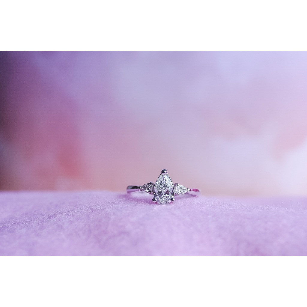 KGdiamond - cincin berlian wanita pear shaped dengan sertifikat GIA 0.51carat D-vvs1 - DRM00337