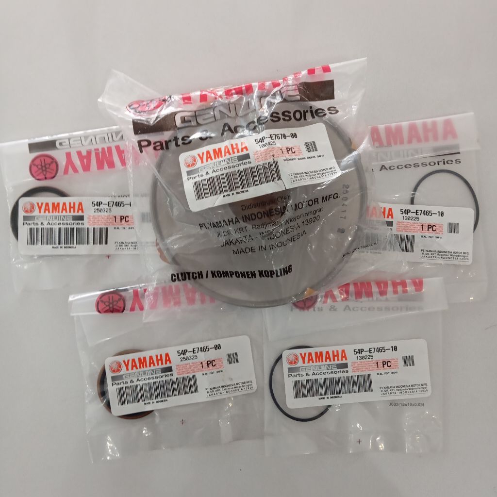 SECONDARY SLIDING SHEAVE (54P1) + SEAL, FELT (54P1) / PULLY PULI BELAKANG SCONDARY SLIDING + KARET S