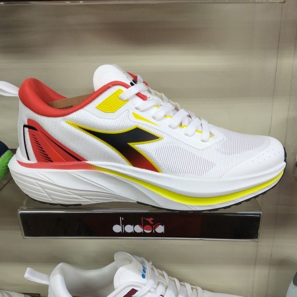 DIADORA PAGGO RUNNING SPORTS MEN