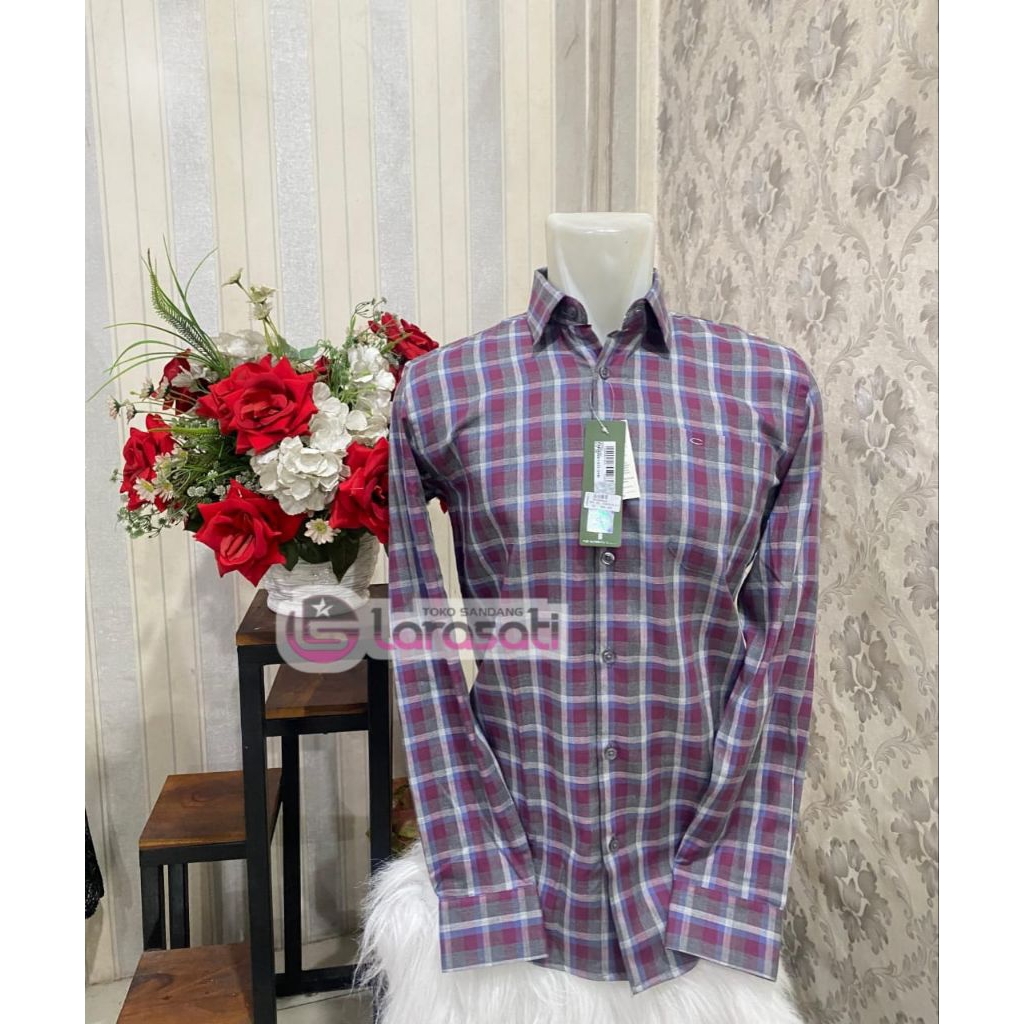 kemeja CARDINAL formal kotak kotak pria/kemeja kekinian pria/ kemeja terbaru pria