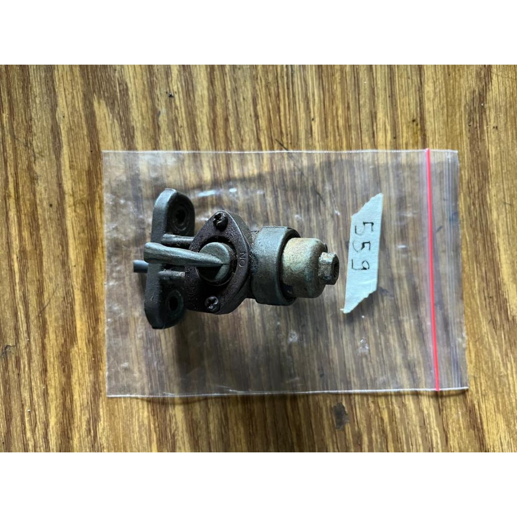 KRAN BENSIN SUZUKI TRS ORIGINAL // 559