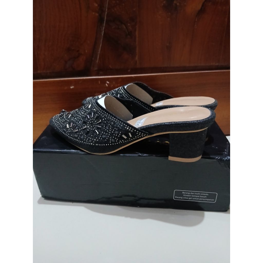 Preloved Sepatu| Milla Sevano Wedding Shoes|elle|ardiles