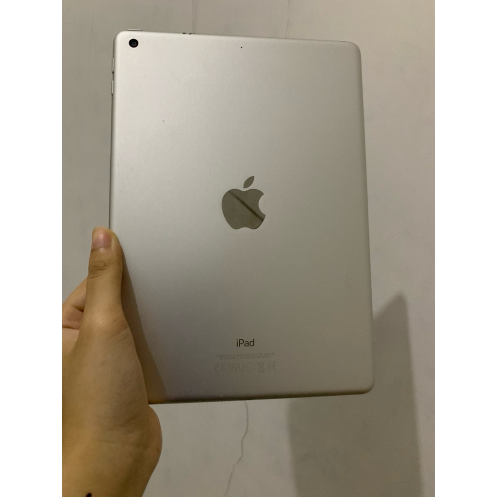 iPad gen 5th