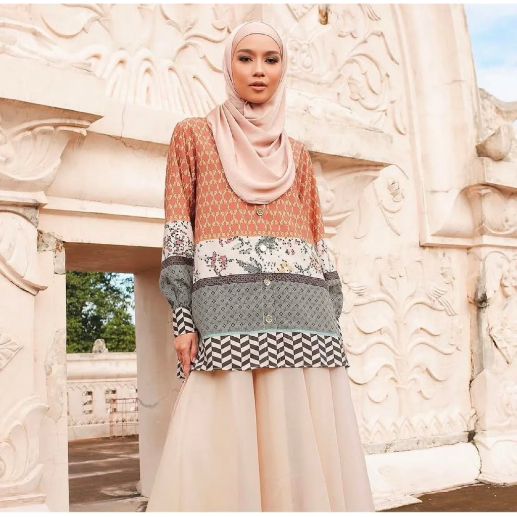 Zaskia Sungkar Kyra Blouse