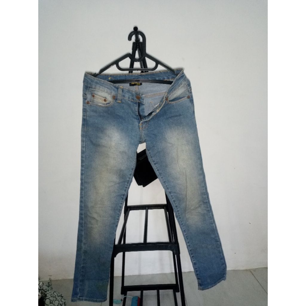 preloved jeans jj