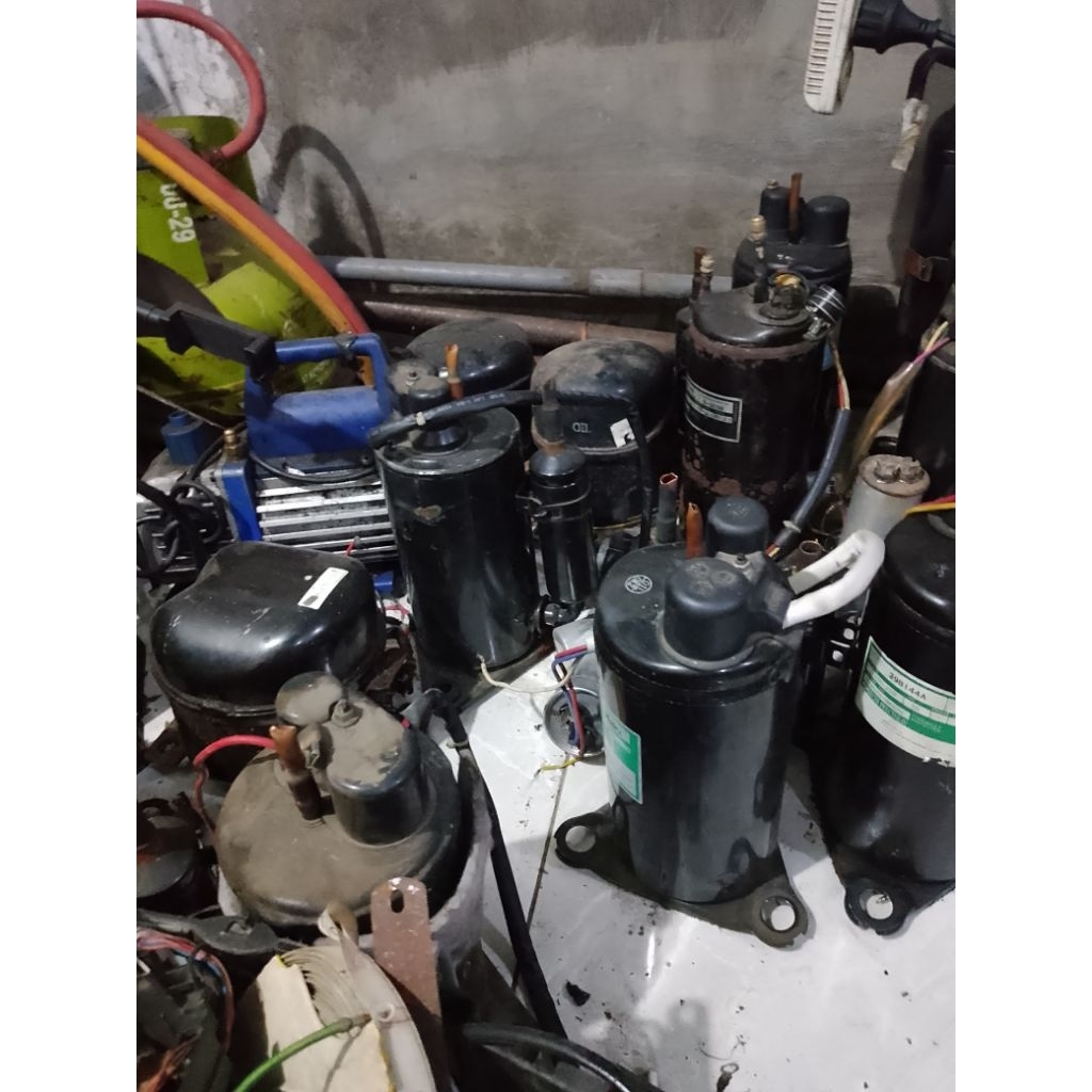 kompresor AC setengah PK original copotan