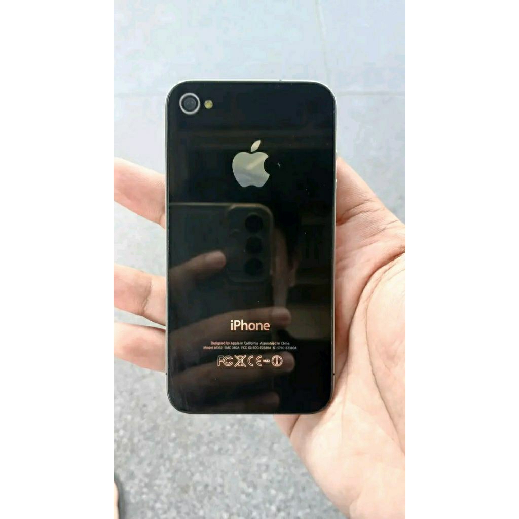 iPhone 4 32GB