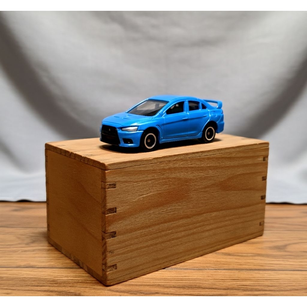Tomica mitsubishi lancer evolution cn 03