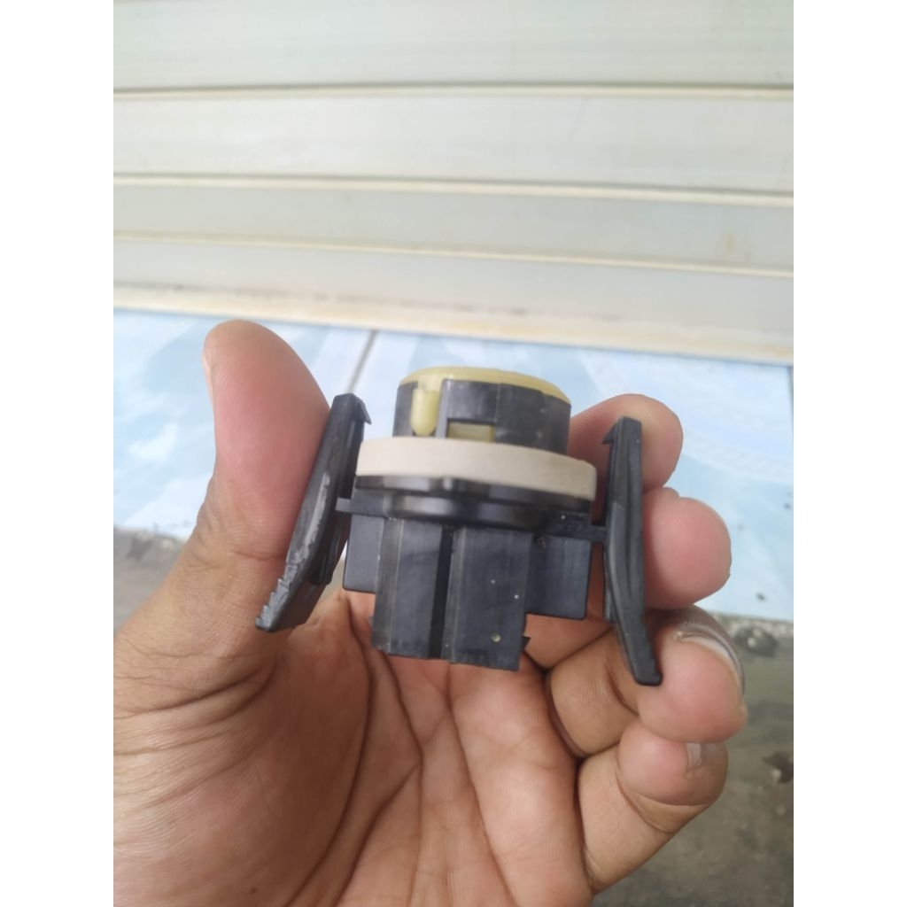 Soket lampu sein BMW E36 E34 original copotan set lampu