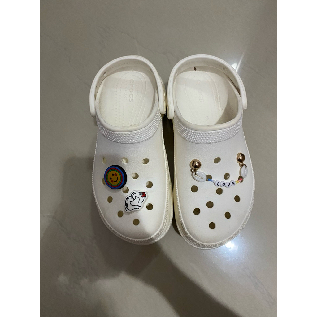 Crocs Classic BAE Women’s CLOG white