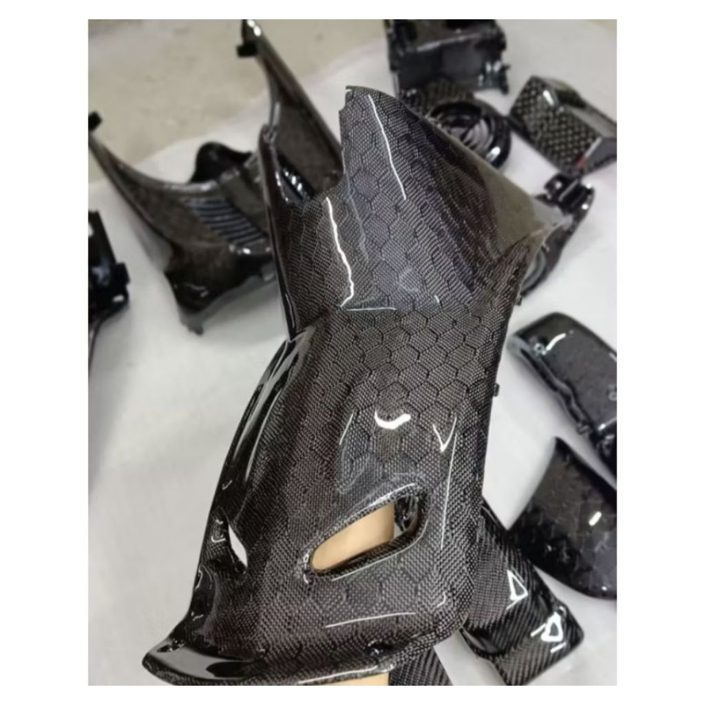Dek tutup mesin mio sporty carbon kevlar asli