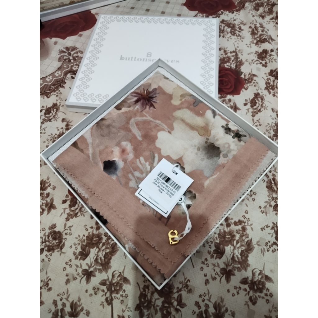 fiore peach rijek as is new buttonscarves