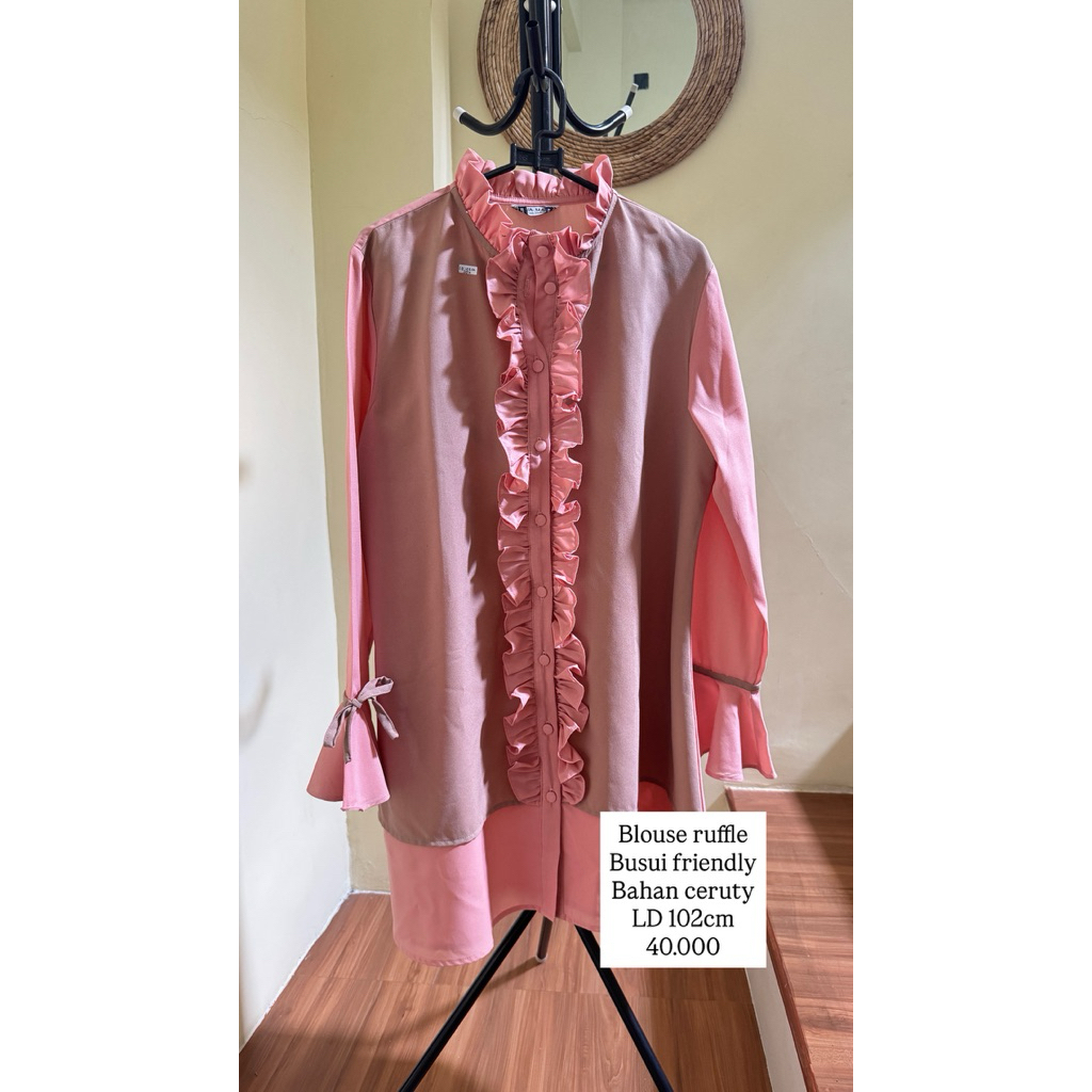 Blouse Ruffle Preloved