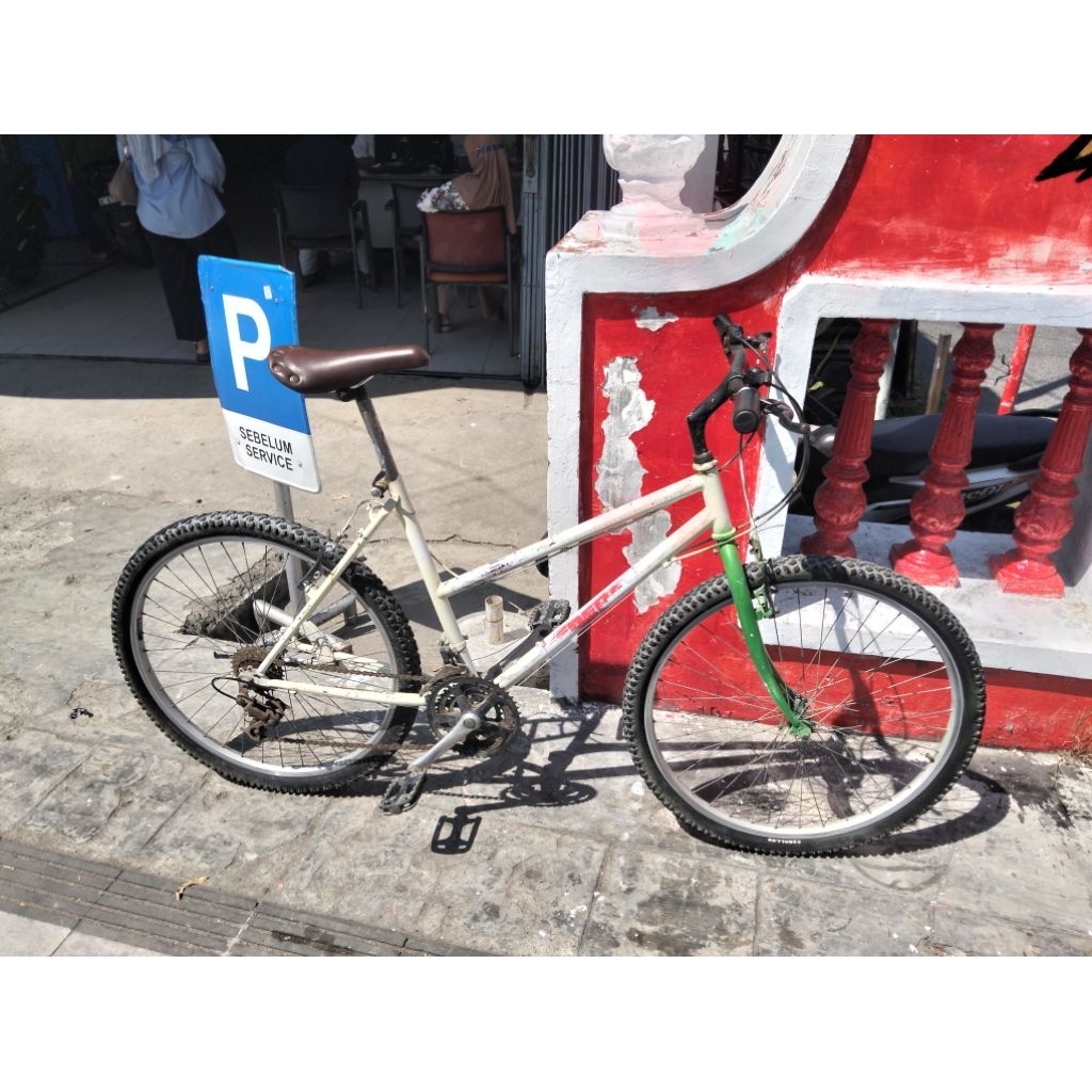 sepeda federal lady wild cat ss pivot kotak SN nomer bekas