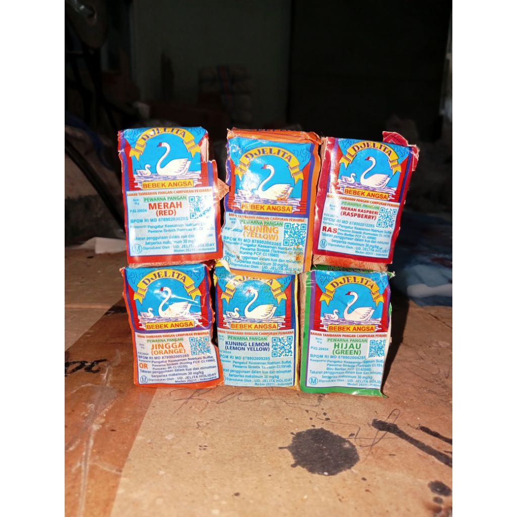 PEWARNA MAKANAN CAP DJELITA/ANGSA 1 BATANG 10 KALENG