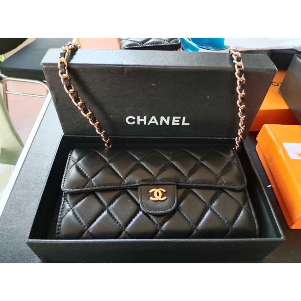 Dompet dan Shoulder bag Tas Rantai Hitam Wanita