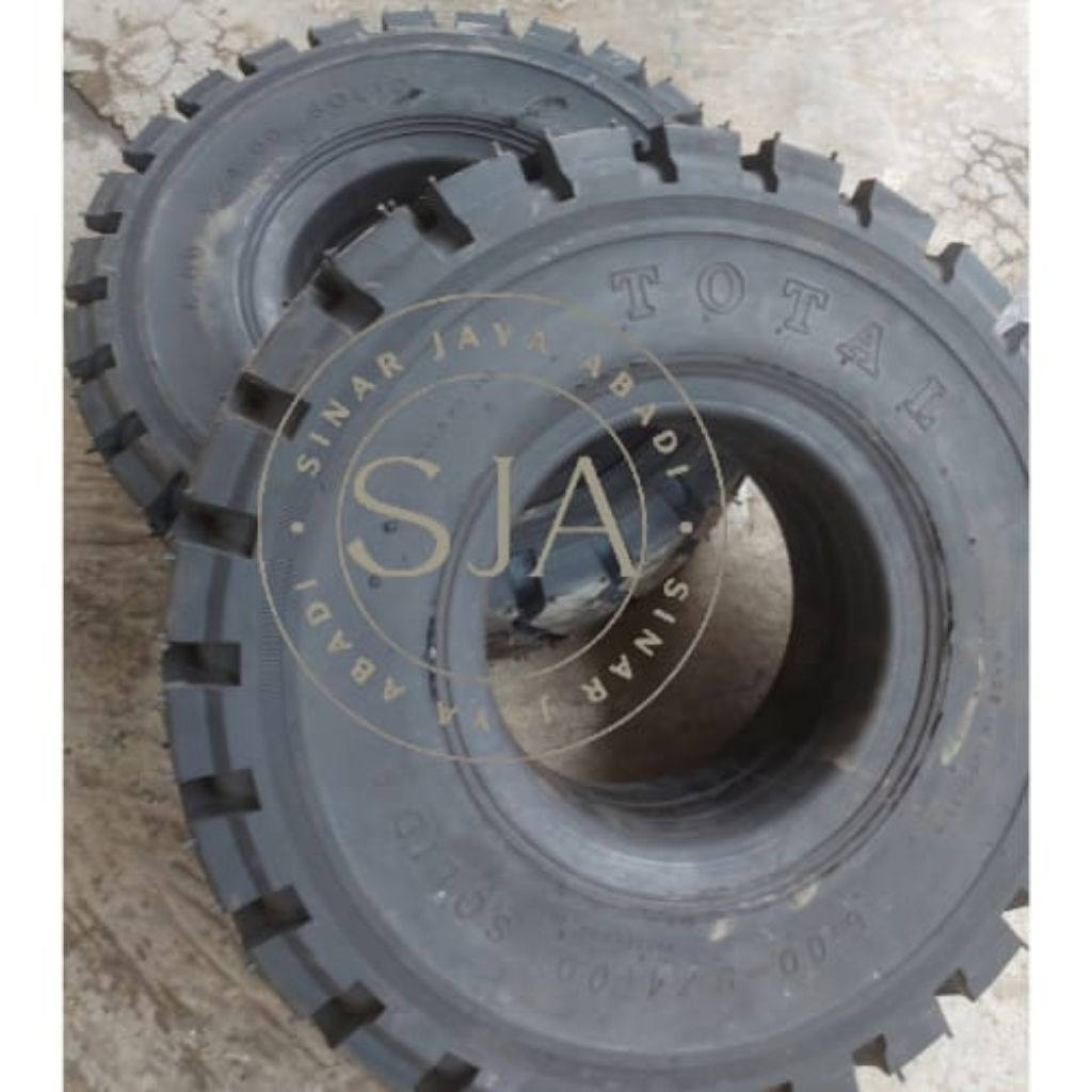 Ban Forklift Solid 600-9 TOTAL