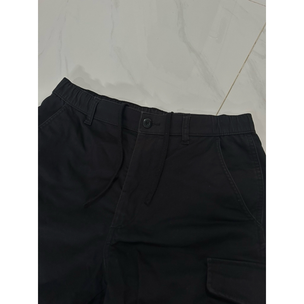 UNIQLO Cargo Jogger Pants
