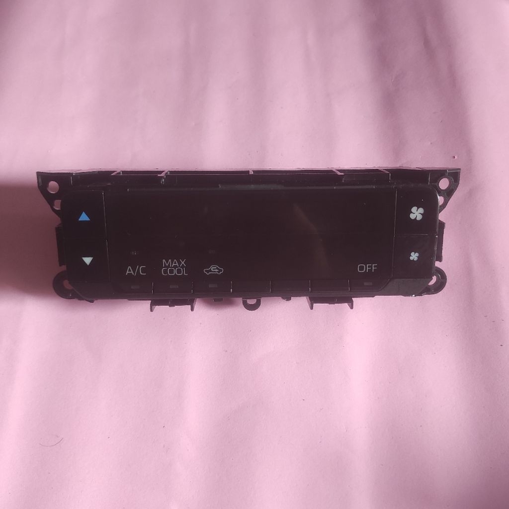 PANEL AC DIGITAL TOYOTA AVANZA 2021 2024 ORIGINAL