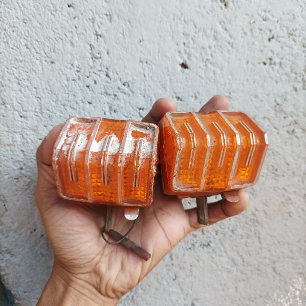 lampu sein sepeda robot deki balap jadul vintage