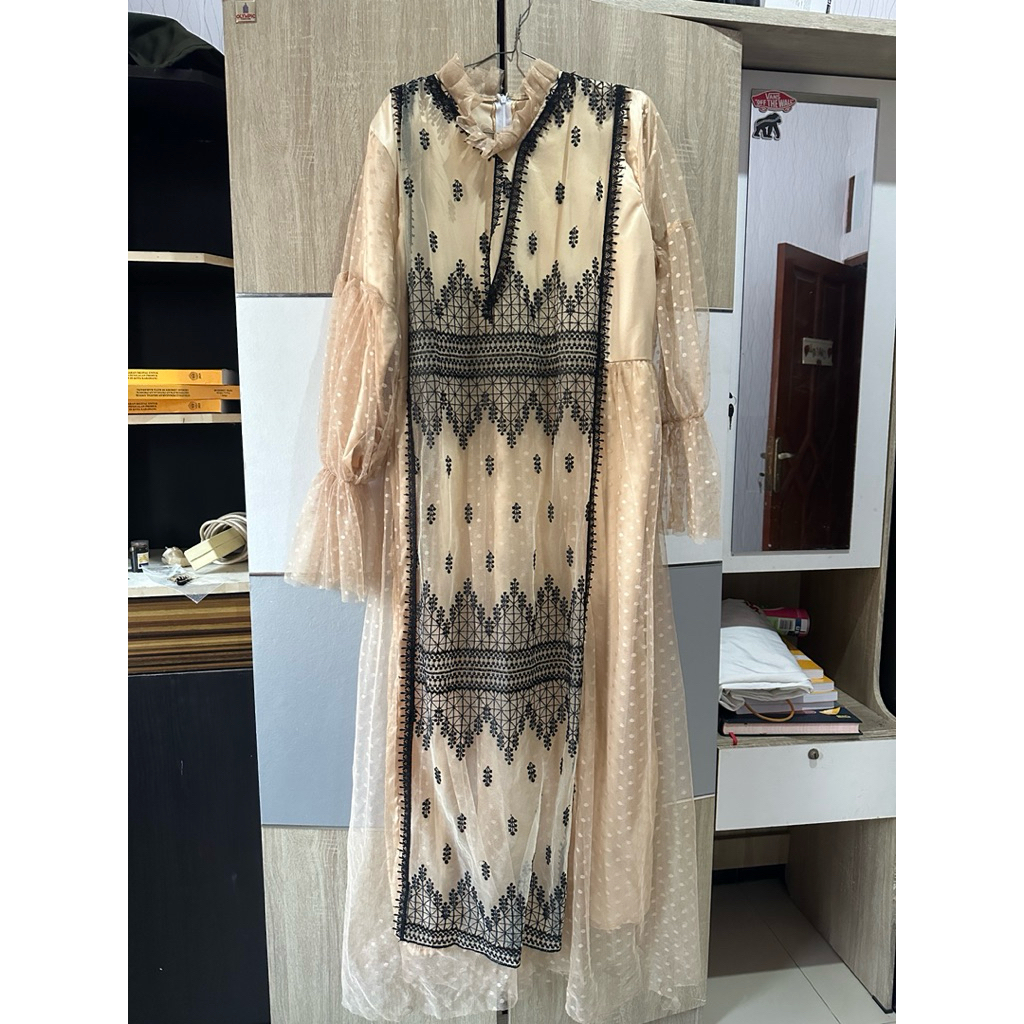 beachylooks preloved