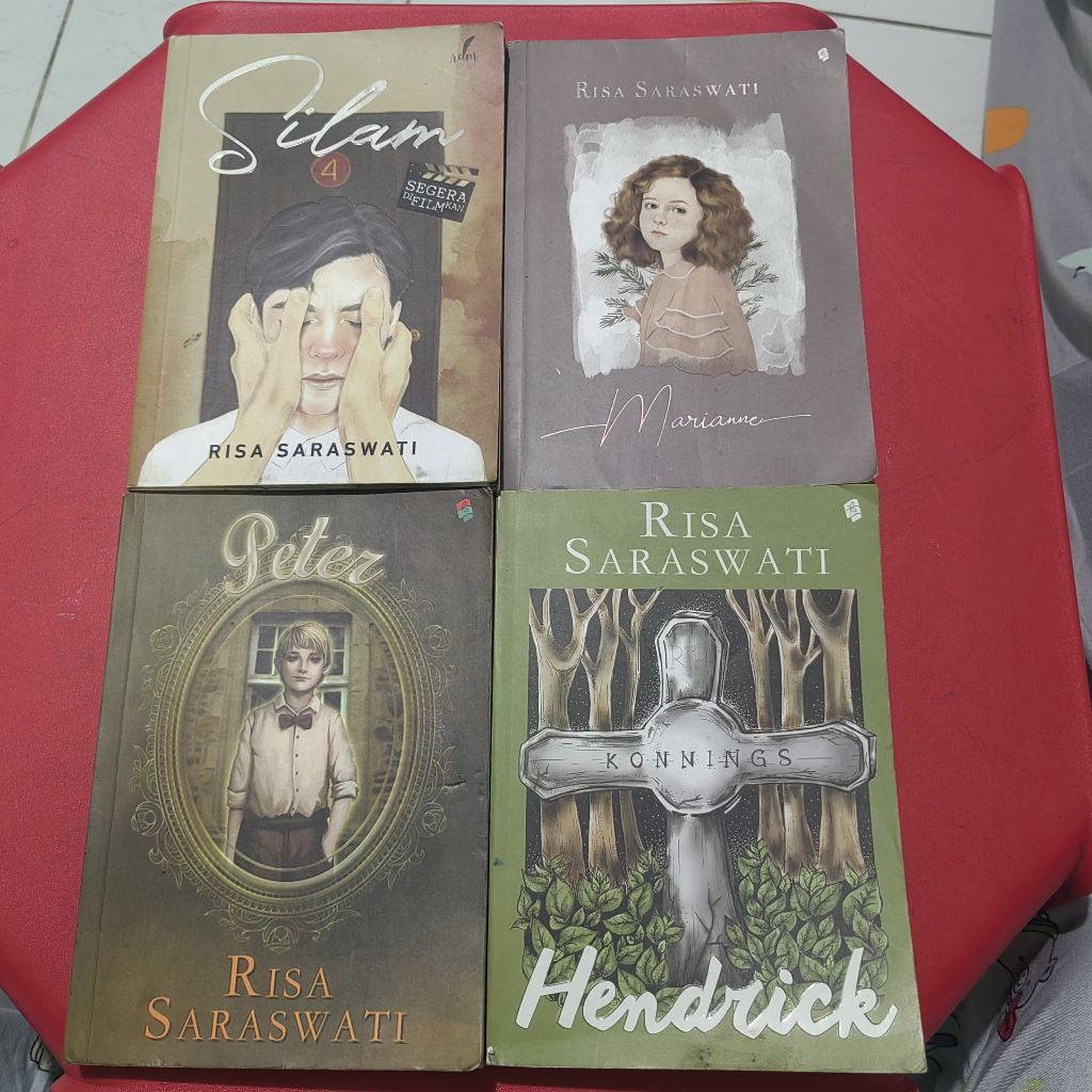 Preloved Novel Risa Saraswati (Original)