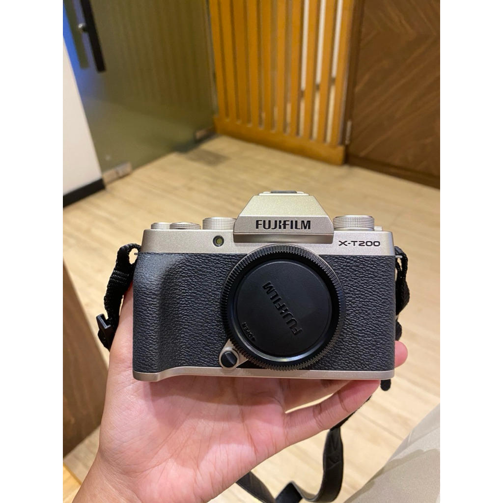 Fujifilm X-T200 Body Only