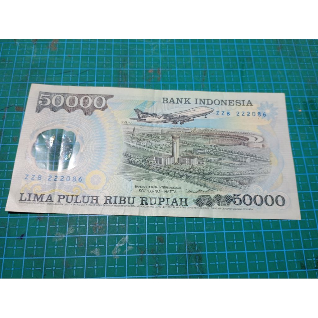 Ganjil GENAP No seri ZZB 222086 Uang kuno Indonesia Asli 50000 Suharto Polimer, tahun 1993 original