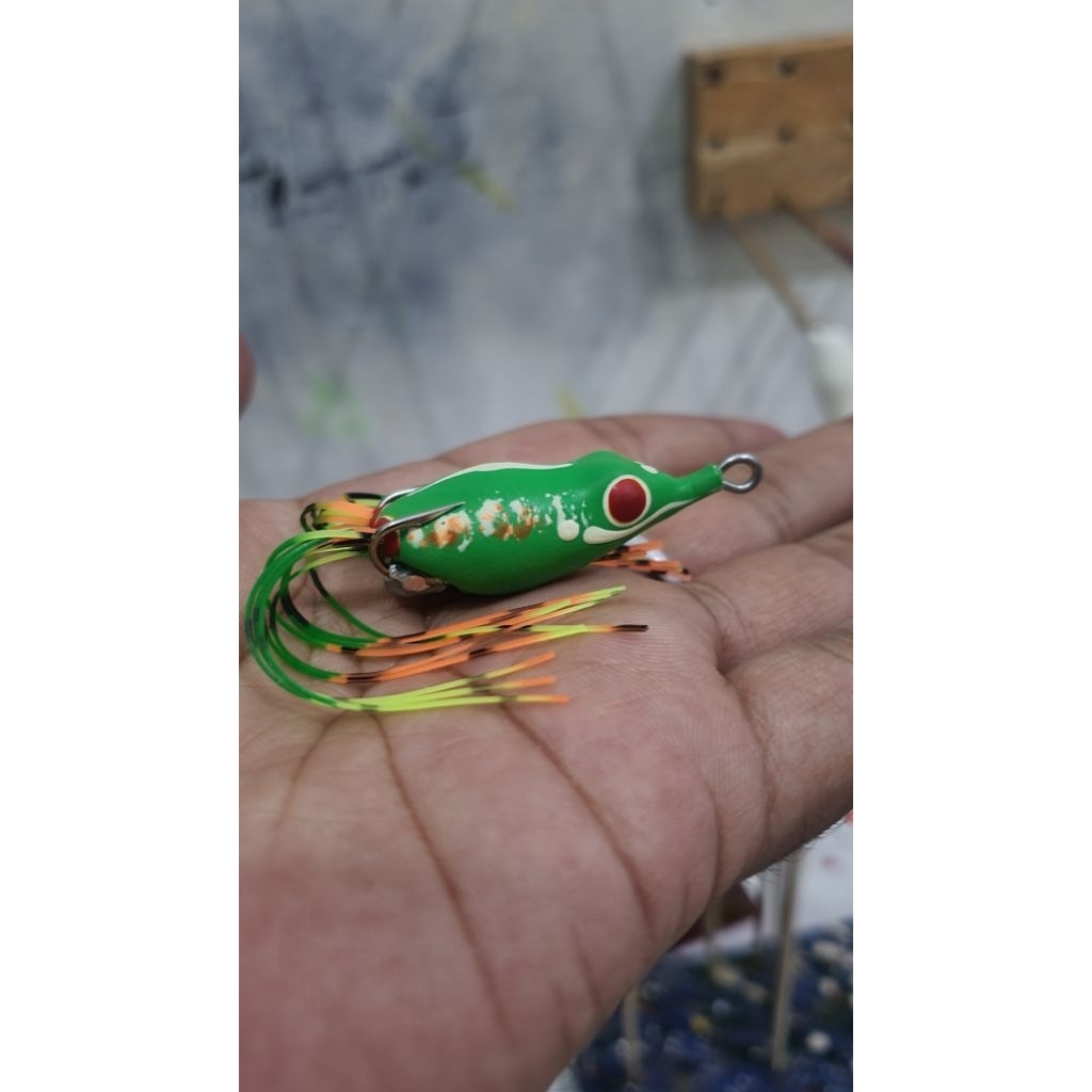 soft frog skrit 3 cm VMC hook