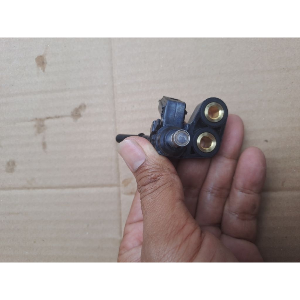 rumah dan injektor honda new CBR Cb150r cbr150 original