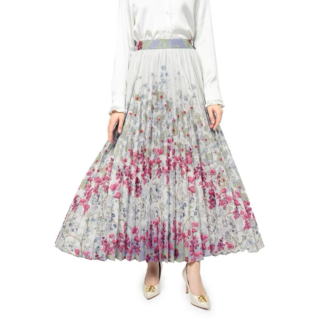 Nada Puspita Bonjour pleated skirt