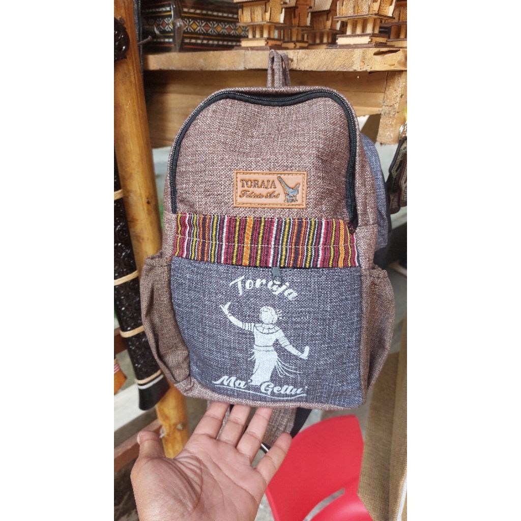 Tas ransel Khas Toraja