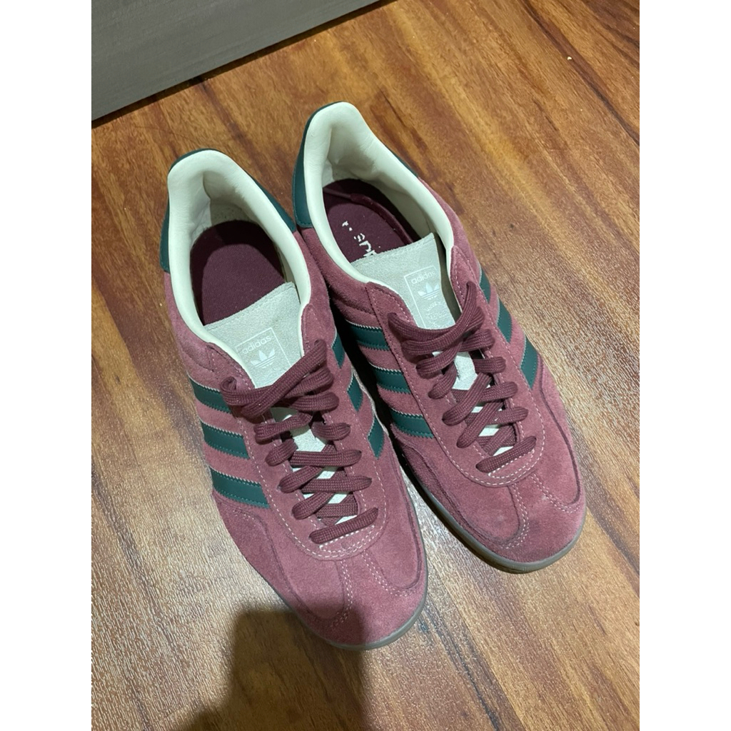 adidas gazelle indoor shadow red/green