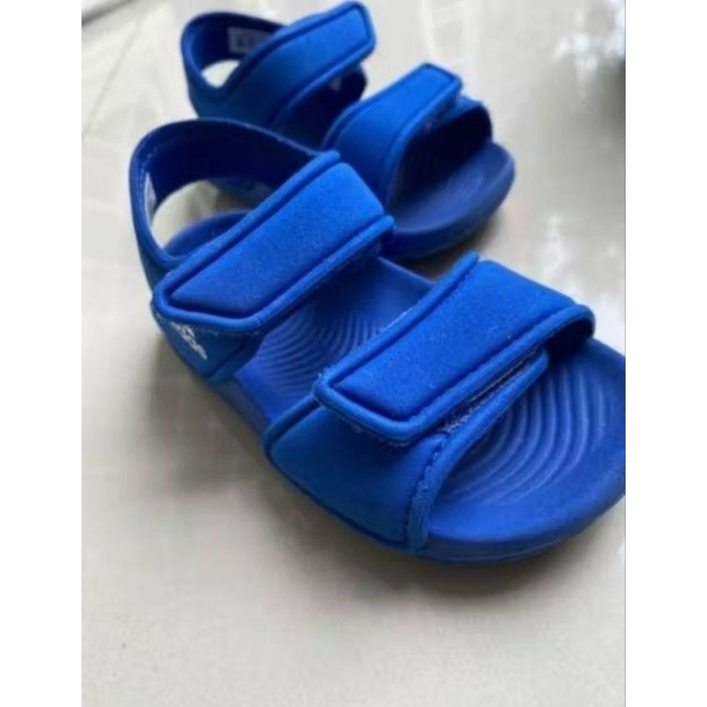 Preloved sendal Adidas