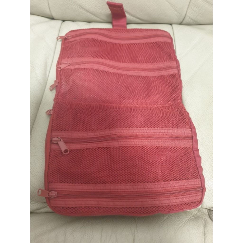 Pouch Serbaguna ARTISTRY make-up skincare Preloved