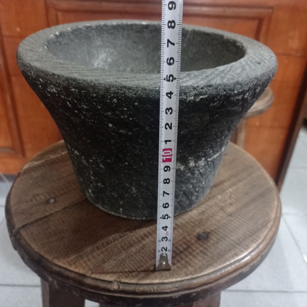 Lumpang batu campuran kecil + Halu batu asli