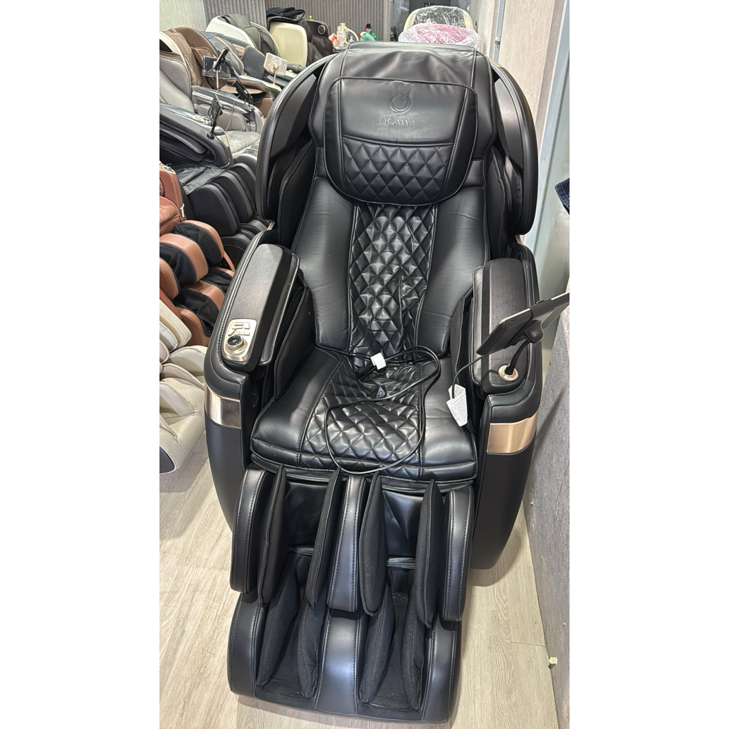 Ogawa Master Drive Plus OG 7598P Kursi Pijat Regular Color