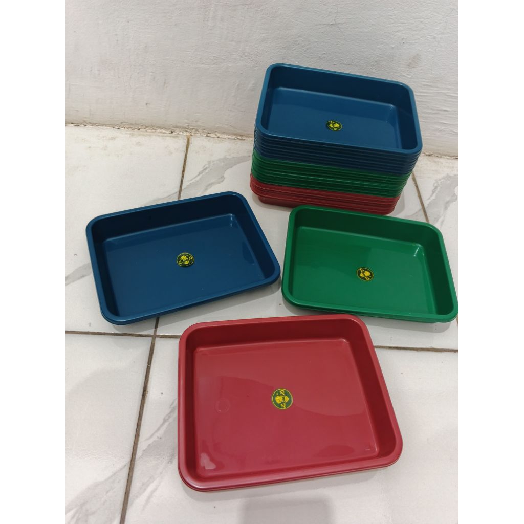 Nampan plastik /tatakan plastik/tatakan gelas/tatakan cangkir