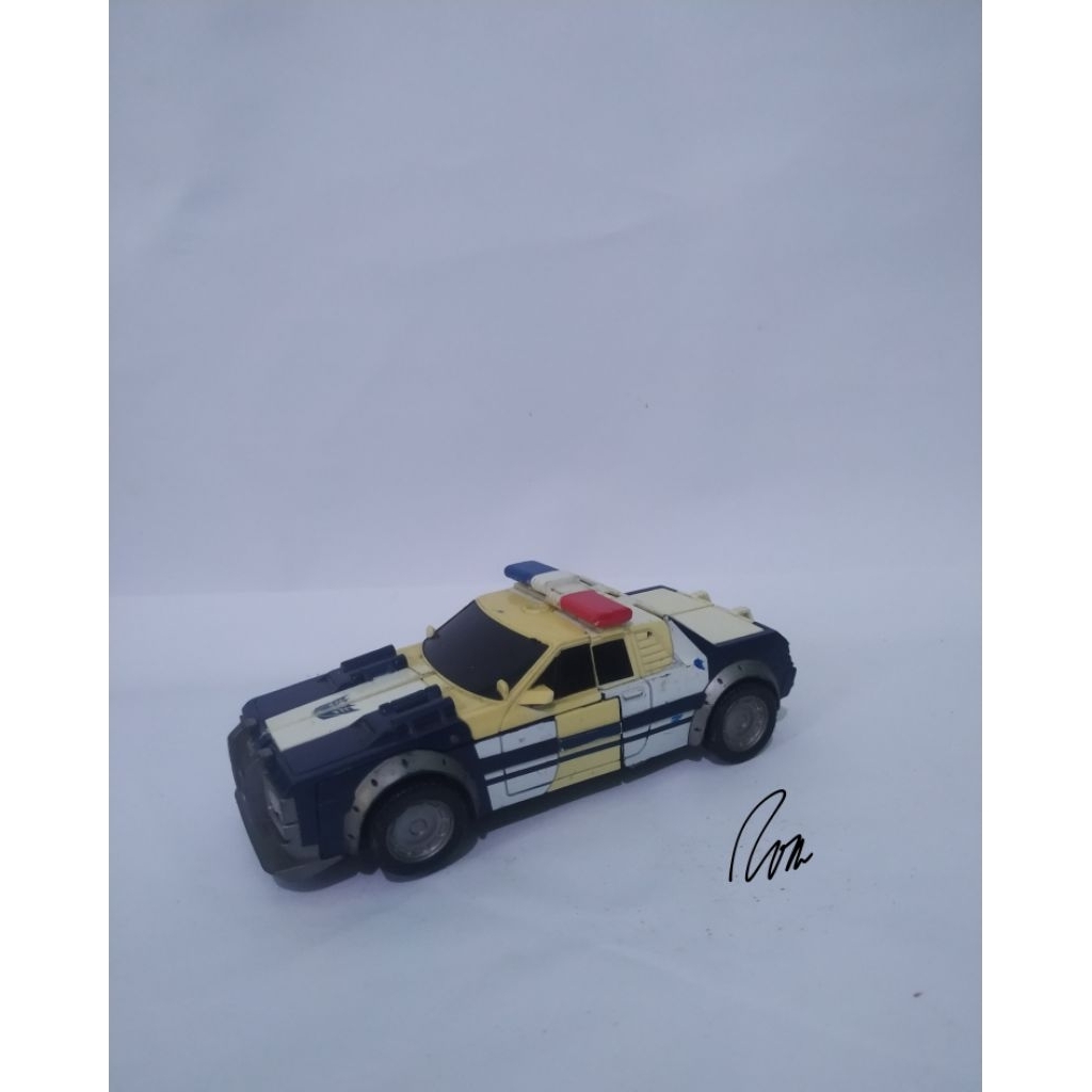 Transformer Bumblebee police barricade hasbro