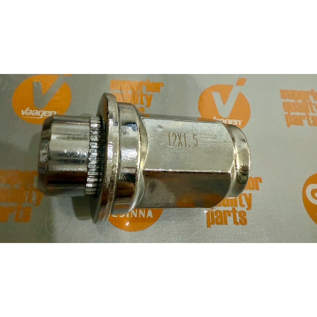 Mur roda toyota Innova