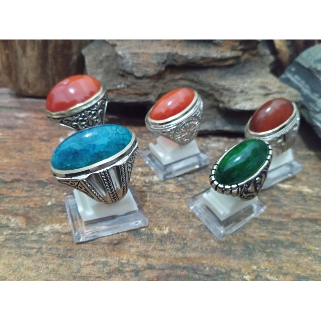 Ring Batu Pandan Merah, Hijau biru