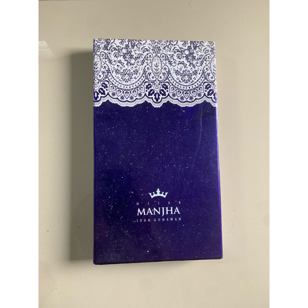 prelovedmandjha/preloved ivan gunawan/preloved hijab/preloved hijab motif/preloved hijab ivan gunawa