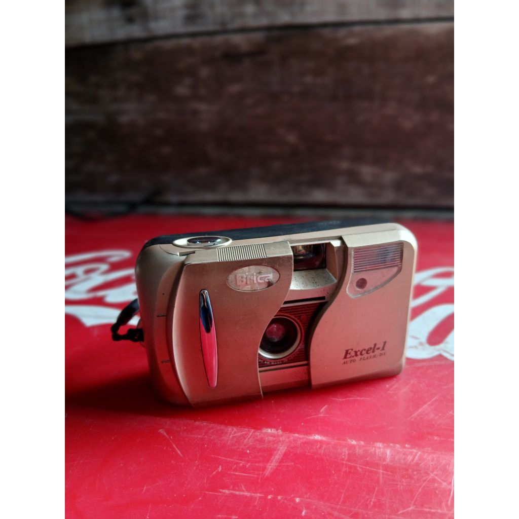 Camera analog brica anggep mati 35rb antik vintage display lawas kuno