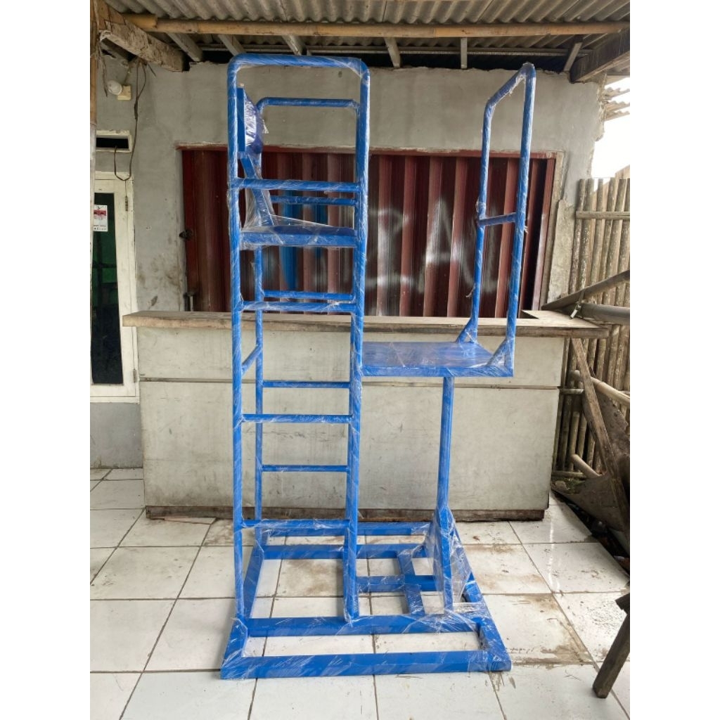 kursi wasit volly siap pakai